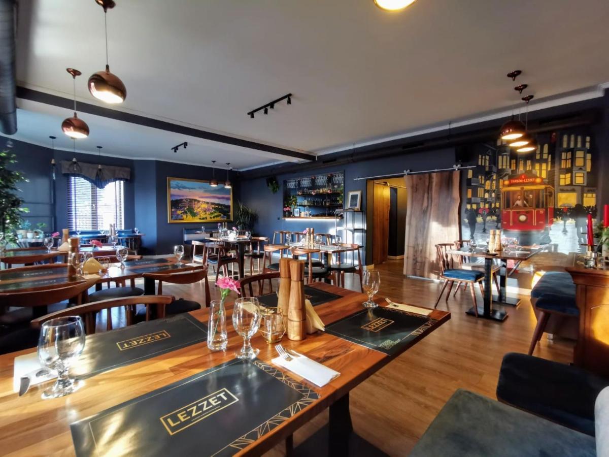Lezzet B&B Pokoj Goscinny & Turkishrestaurant Warsaw Exterior photo